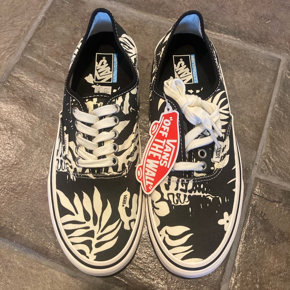 HAWAII EXCLUSIVE- Van’s Authentic SF